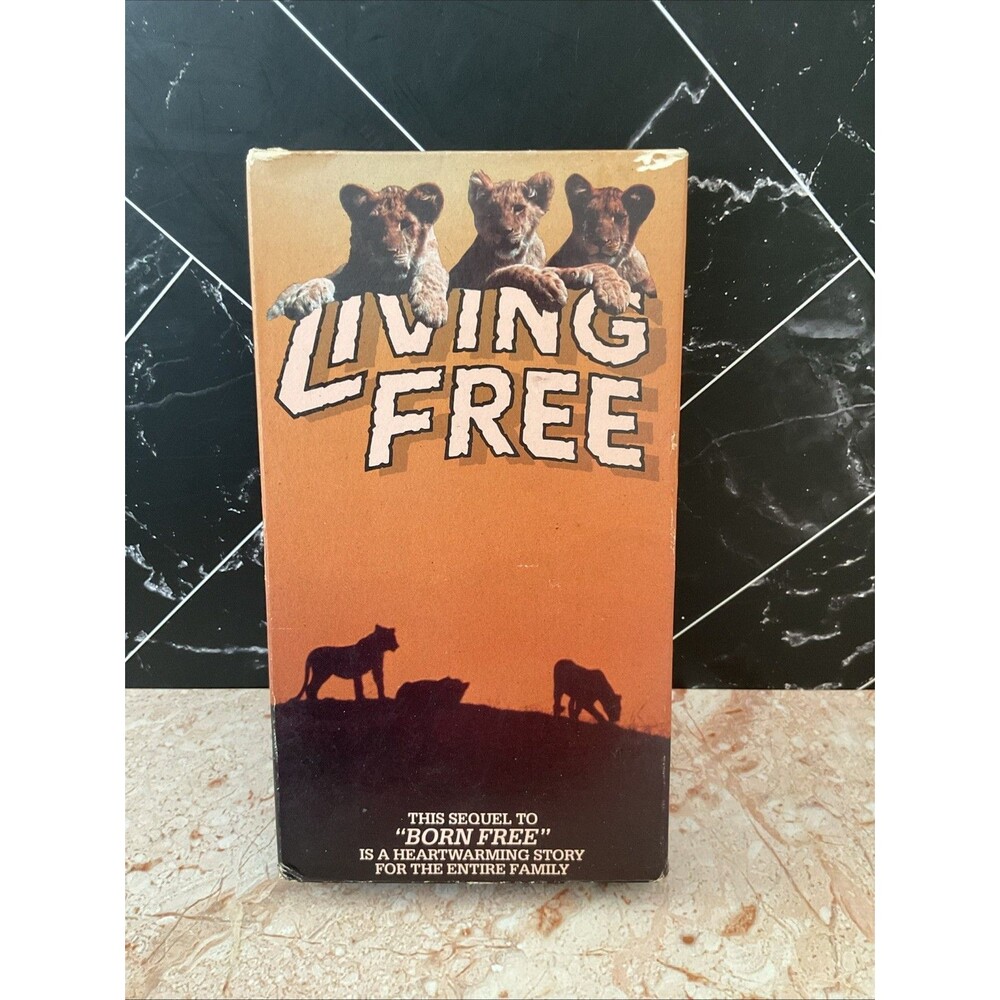 LIVING FREE  The Sequel to BORN FREE      VHS Movie  Like New